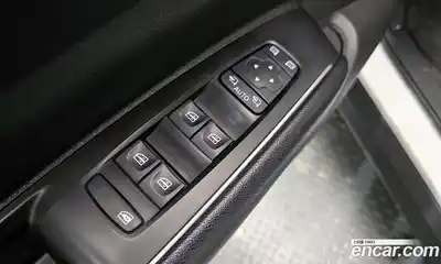 Renault QM6 2023 2.0 Автомат в Москве № 208049, миниатюра 10