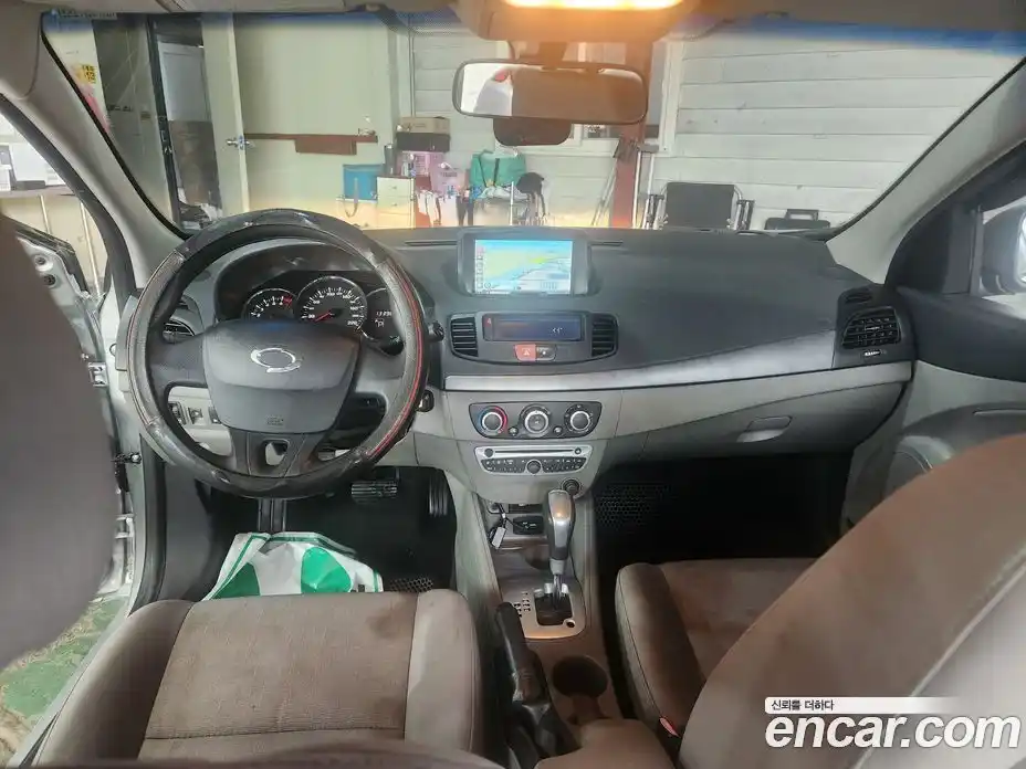 Renault SM3 2012 1.6 Автомат в Москве № 210092, фото 12