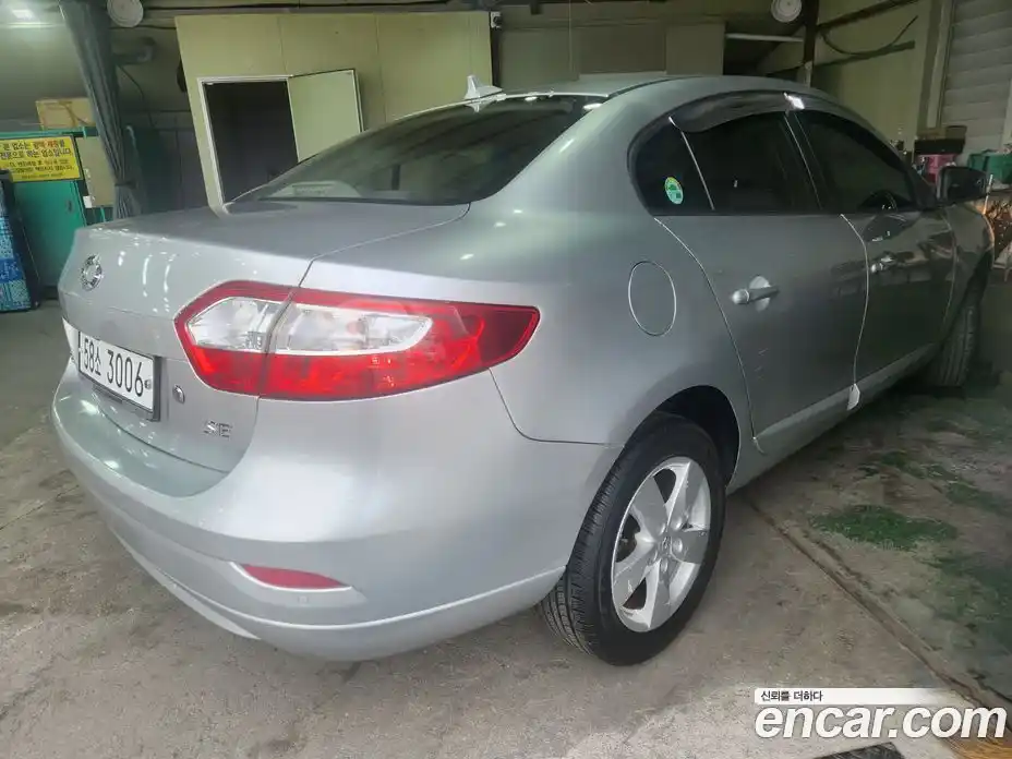 Renault SM3 2012 1.6 Автомат в Москве № 210092, фото 7