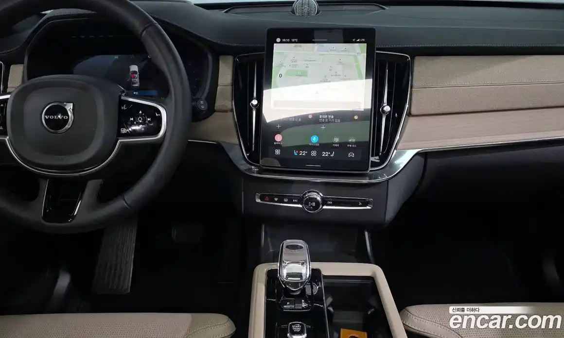 Volvo XC90 2025 2.0 Автомат в Москве № 212775, фото 19