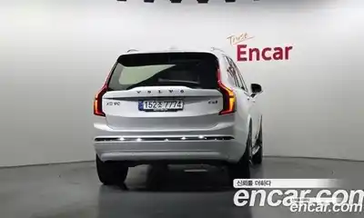 Volvo XC90 2025 2.0 Автомат в Москве № 212775, миниатюра 2