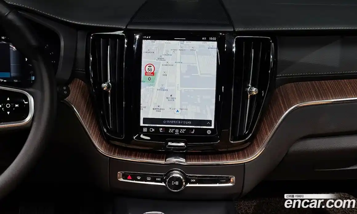 Volvo XC60 2023 2.0 Автомат в Москве № 212807, фото 14