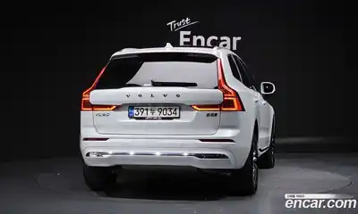 Volvo XC60 2023 2.0 Автомат в Москве № 212807, миниатюра 4