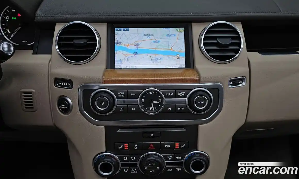 Land Rover Discovery 2014 3.0 Автомат в Москве № 213414, фото 14