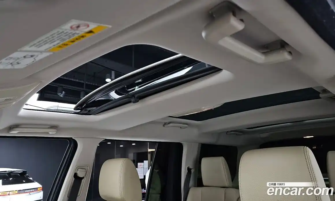 Land Rover Discovery 2014 3.0 Автомат в Москве № 213414, фото 16