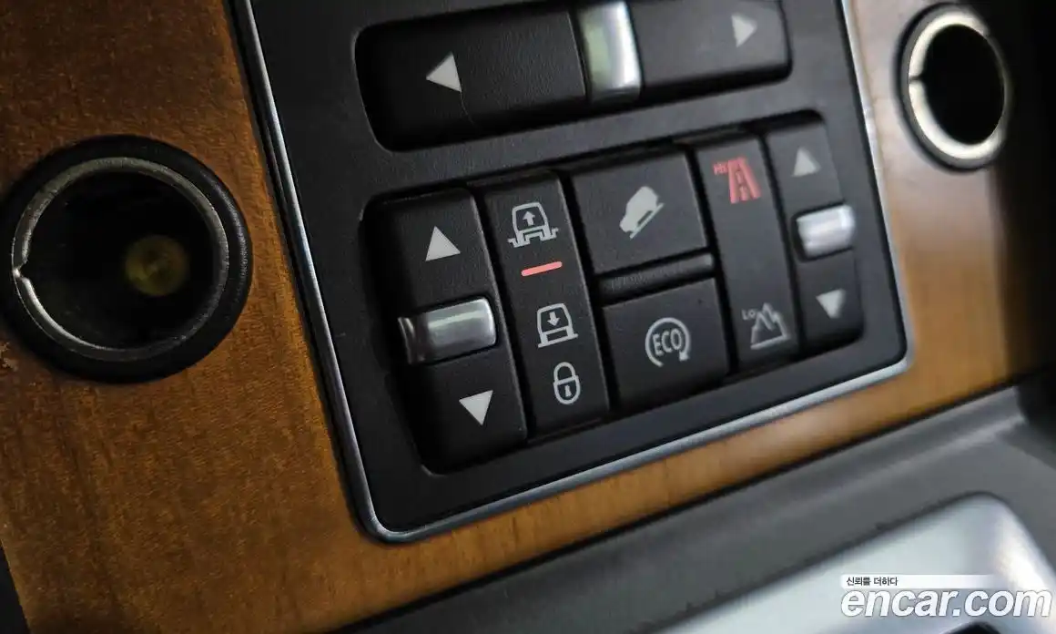 Land Rover Discovery 2016 3.0 Автомат в Москве № 213509, фото 12