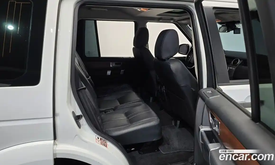 Land Rover Discovery 2016 3.0 Автомат в Москве № 213509, фото 8