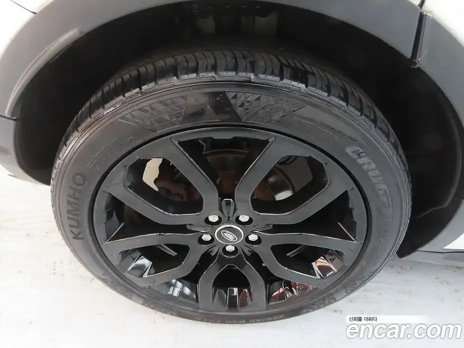 Land Rover Range-Rover Evoque 2014 2.2 Автомат в Москве № 213686, фото 20