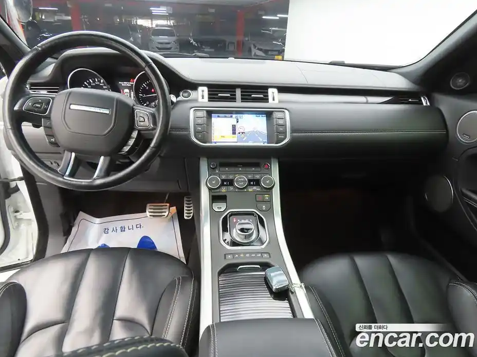 Land Rover Range-Rover Evoque 2014 2.2 Автомат в Москве № 213686, фото 7