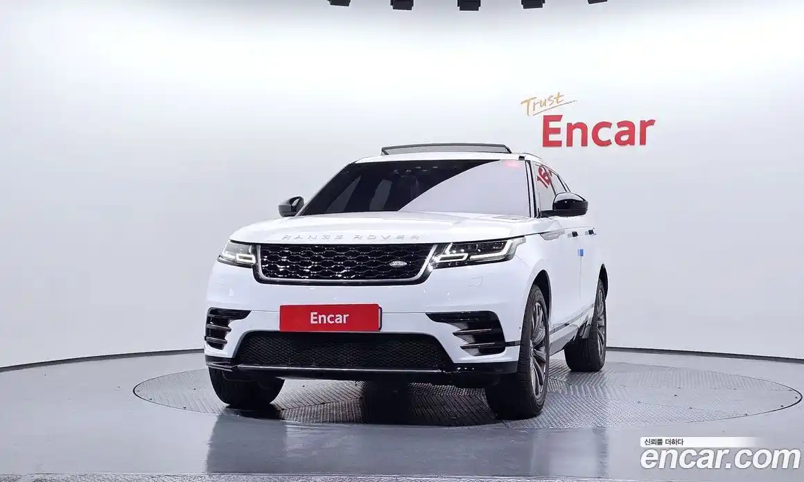 Land Rover Range-Rover Velar 2018 2.0 Автомат в Москве № 213692, фото 9