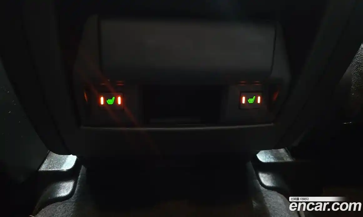 Land Rover Discovery 2014 3.0 Автомат в Москве № 213828, фото 4