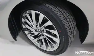 Lexus ES 2025 2.5 Вариатор в Москве № 214768, миниатюра 5