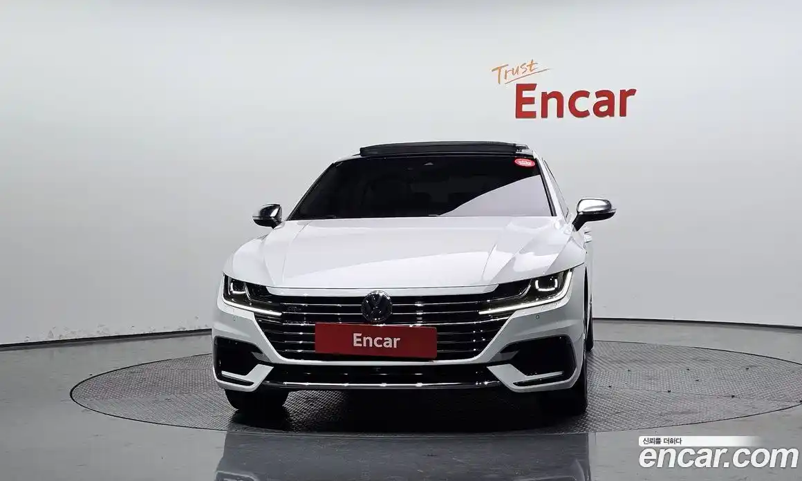 Volkswagen Arteon 2020 2.0 Автомат в Москве № 214980, фото 3