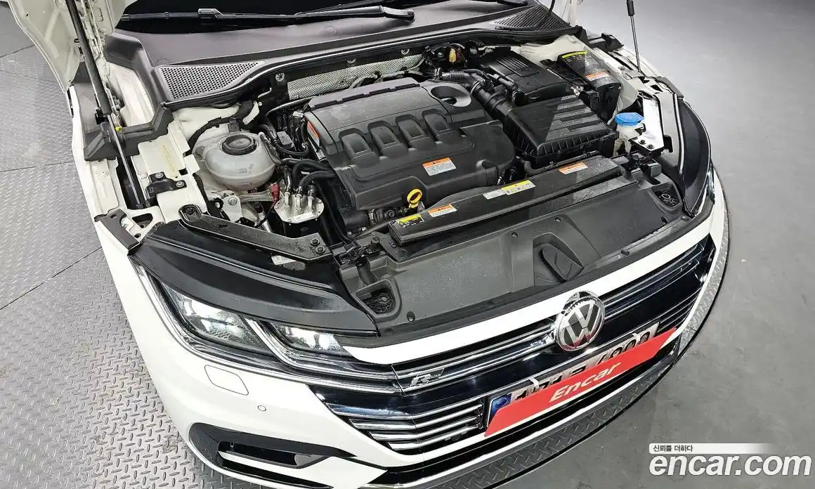 Volkswagen Arteon 2020 2.0 Автомат в Москве № 214980, фото 6