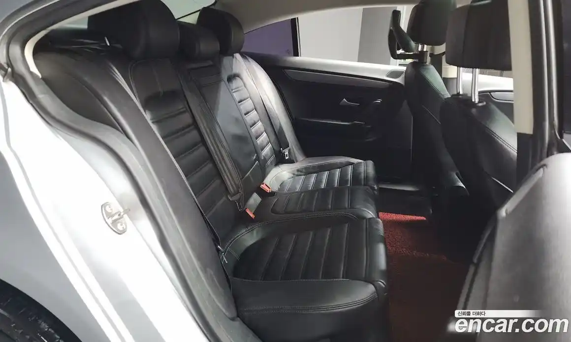 Volkswagen CC 2015 2.0 Автомат в Москве № 215341, фото 14