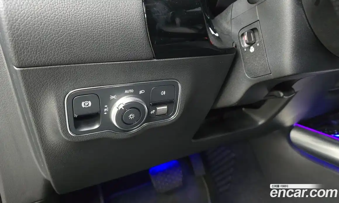 Mercedes-Benz GLA-Class 2021 2.0 Автомат в Москве № 220442, фото 17