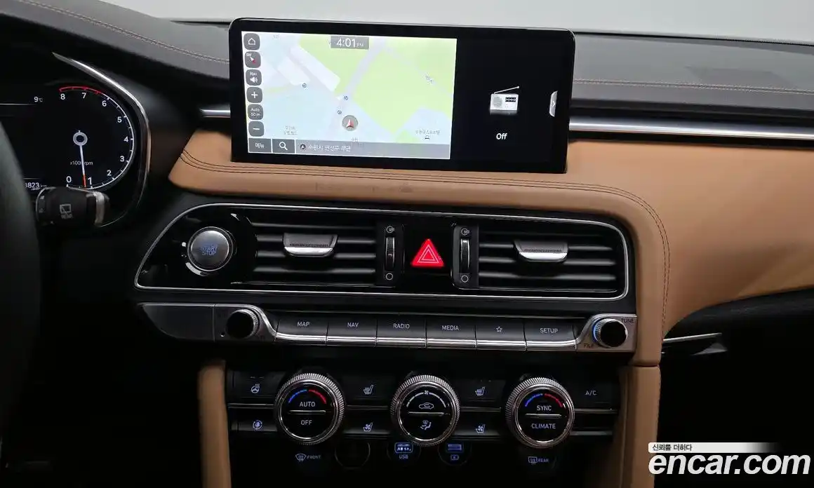 Genesis G70 2023 2.0 Автомат в Москве № 221153, фото 14