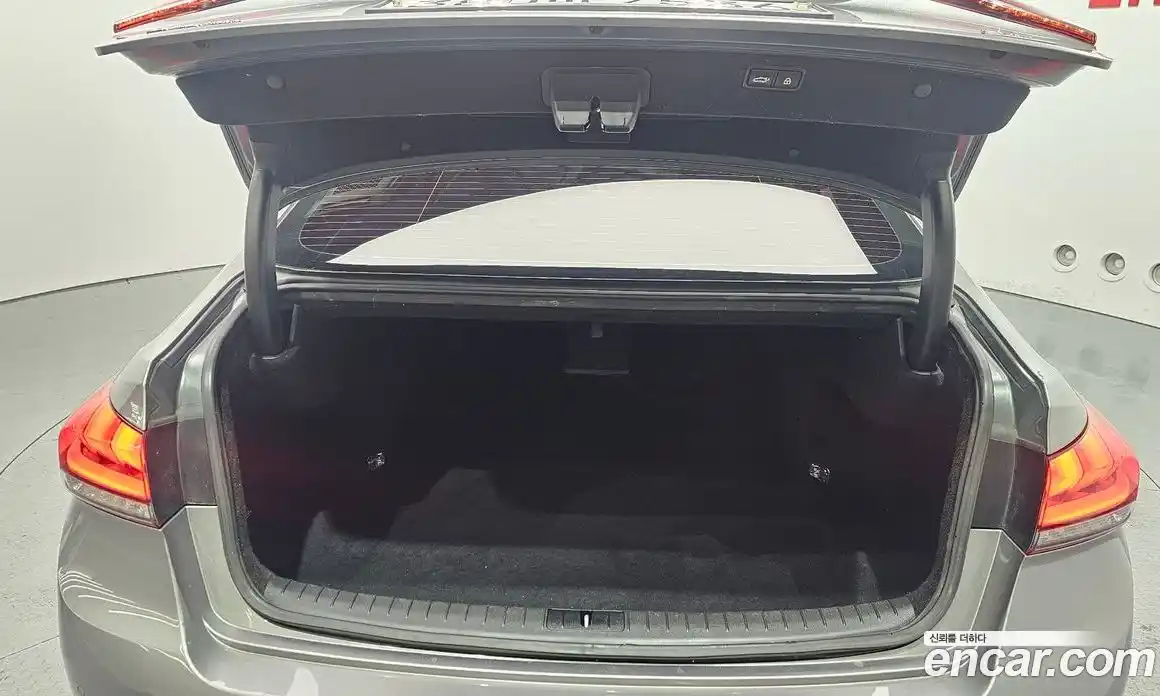 Genesis G80 2020 3.3 Автомат в Москве № 224337, фото 14