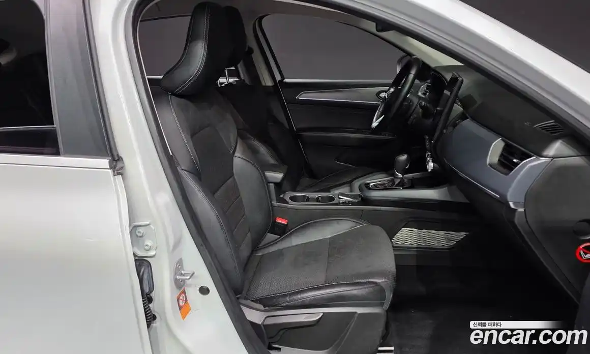 Renault XM3 2020 1.3 Автомат в Москве № 225586, фото 14