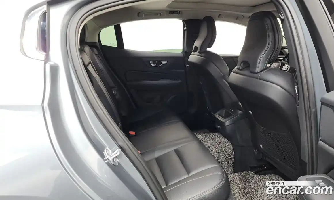 Volvo S60 2020 2.0 Автомат в Москве № 228625, фото 14