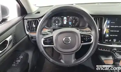 Volvo S60 2020 2.0 Автомат в Москве № 228625, миниатюра 3