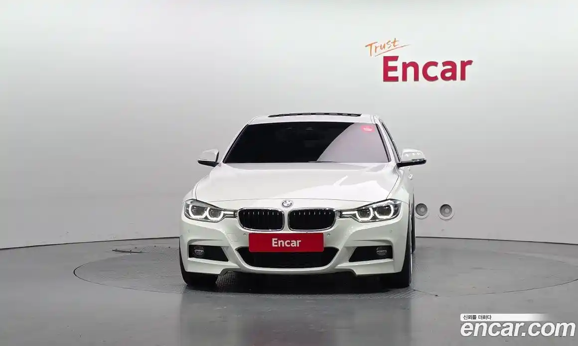 BMW 3-Series 2018 2.0 Автомат в Москве № 228953, фото 11