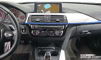 BMW 3-Series 2018 2.0 Автомат в Москве № 228953, миниатюра 8