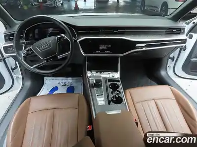 Audi A6 2023 2.0 Автомат в Москве № 229732, миниатюра 11