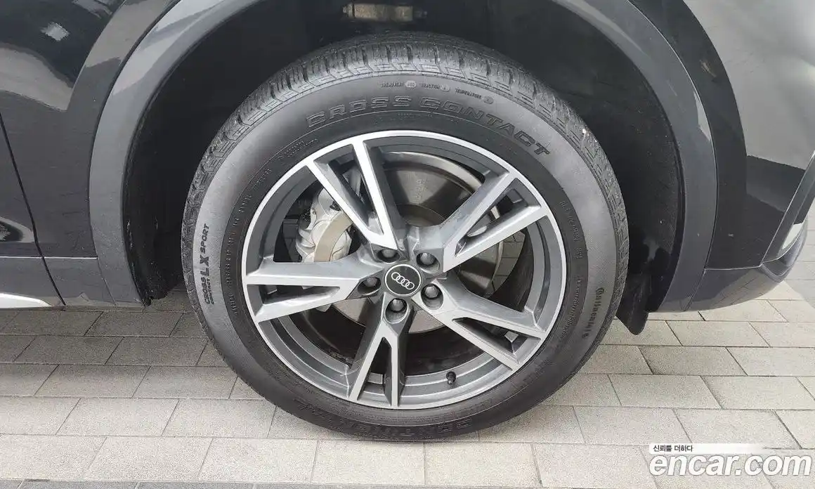 Audi Q5 2021 2.0 Автомат в Москве № 229785, фото 5