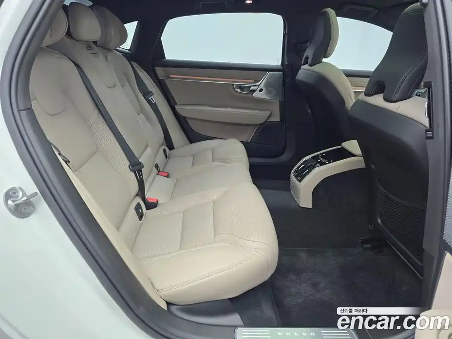 Volvo S90 2026 2.0 Автомат в Москве № 230703, фото 11