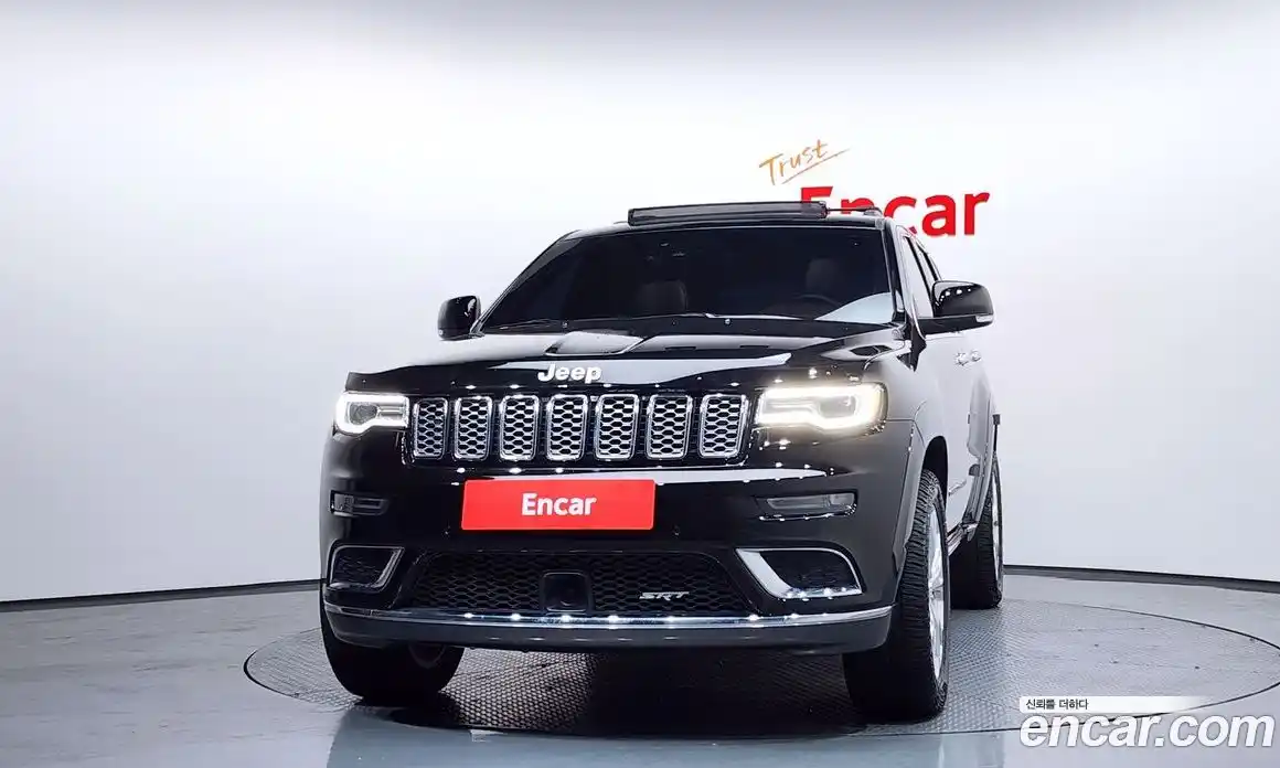 Jeep Cherokee 2021 3.6 Автомат в Москве № 232556, фото 19