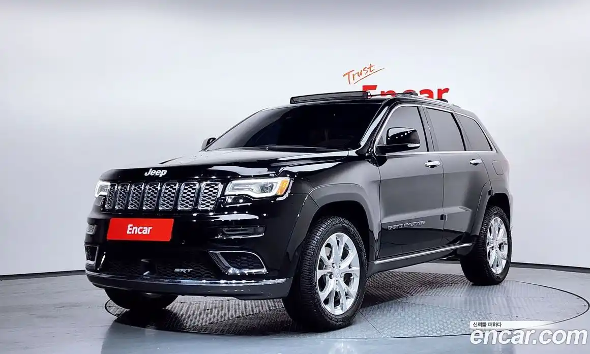 Jeep Cherokee 2021 3.6 Автомат в Москве № 232556, фото 2