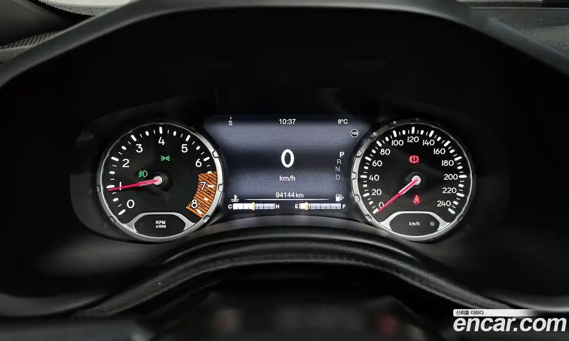 Jeep Renegade 2019 2.4 Автомат в Москве № 232636, фото 18