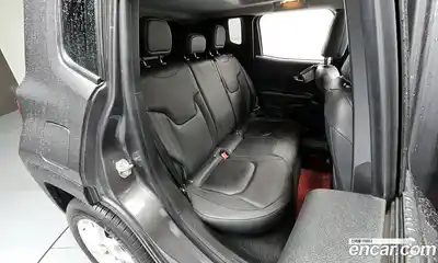 Jeep Renegade 2019 2.4 Автомат в Москве № 232636, миниатюра 5