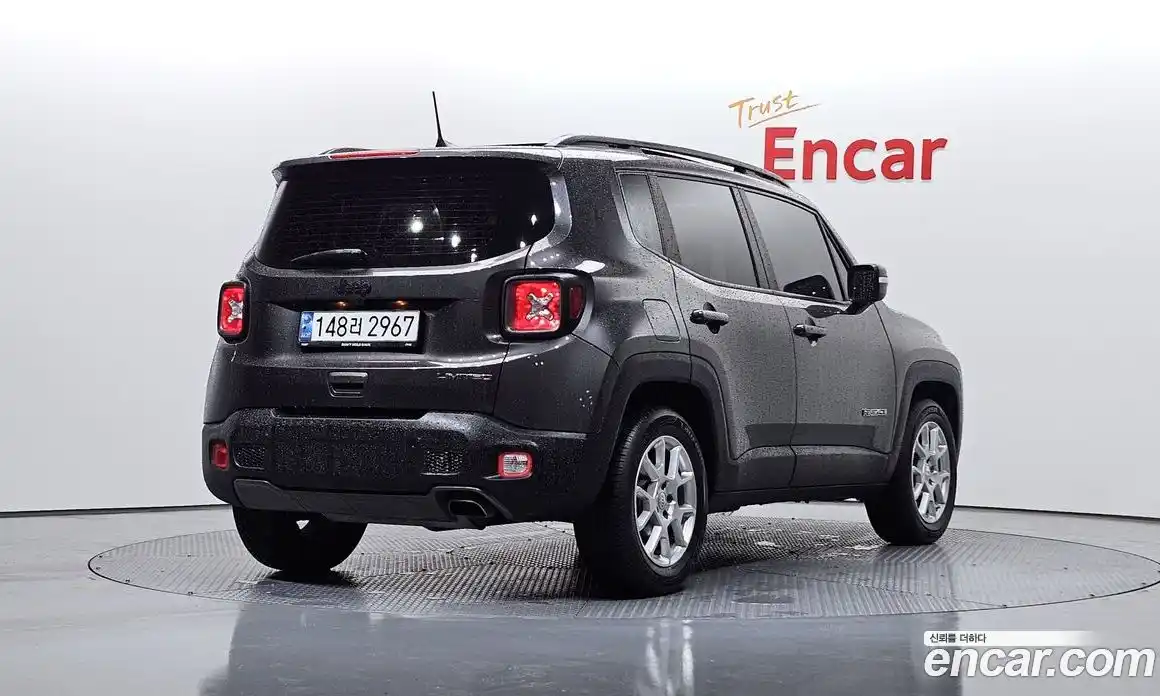 Jeep Renegade 2019 2.4 Автомат в Москве № 232636, фото 7