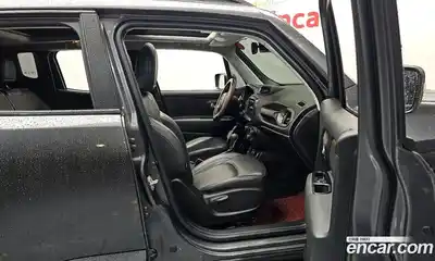 Jeep Renegade 2019 2.4 Автомат в Москве № 232636, миниатюра 8