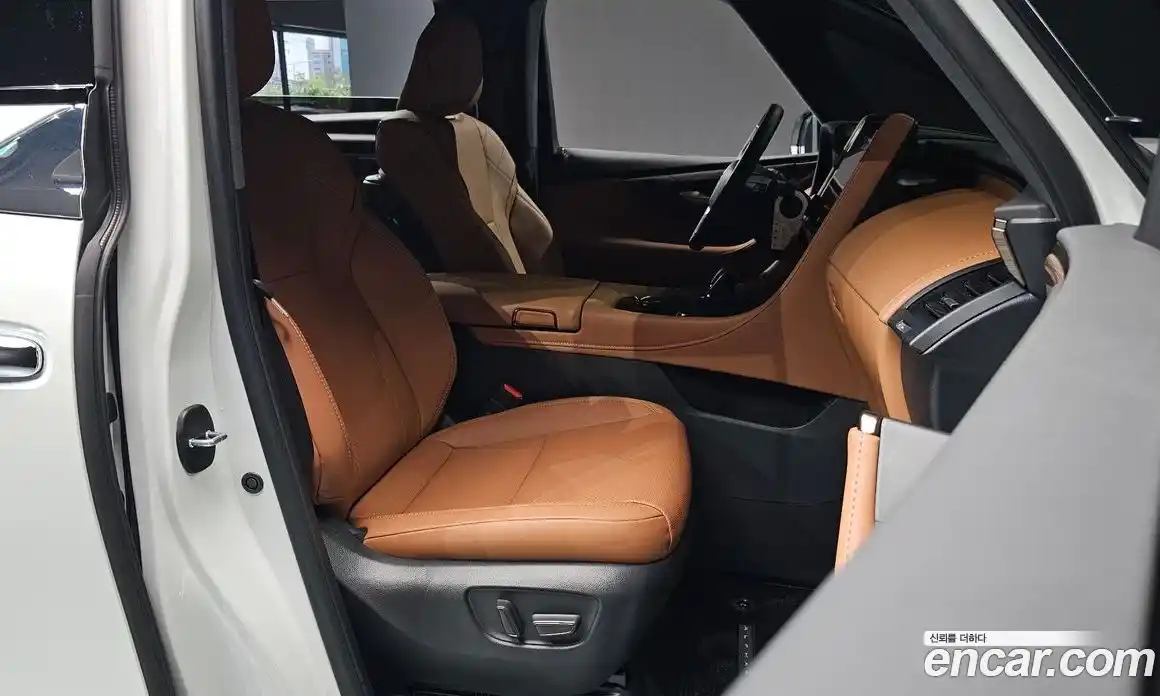 Toyota Alphard 2024 2.5 Автомат в Москве № 232799, фото 10