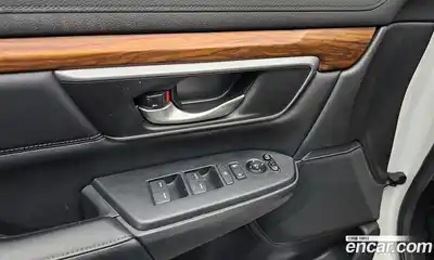 Honda CR-V 2017 1.5 Автомат в Москве № 232871, миниатюра 3