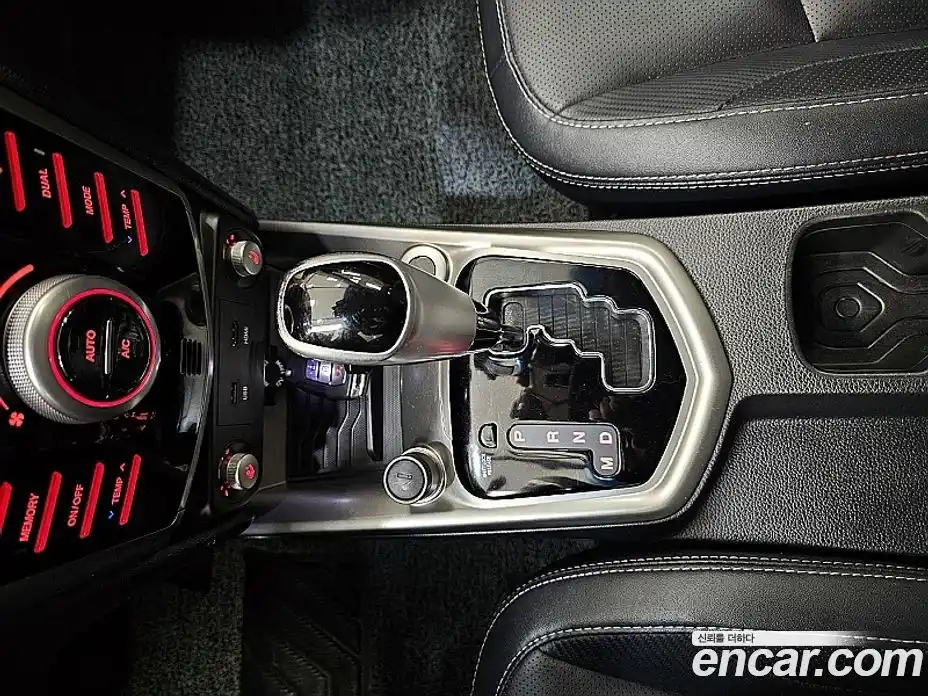 SsangYong TIBOLI 2016 1.6 Автомат в Москве № 23510, фото 13