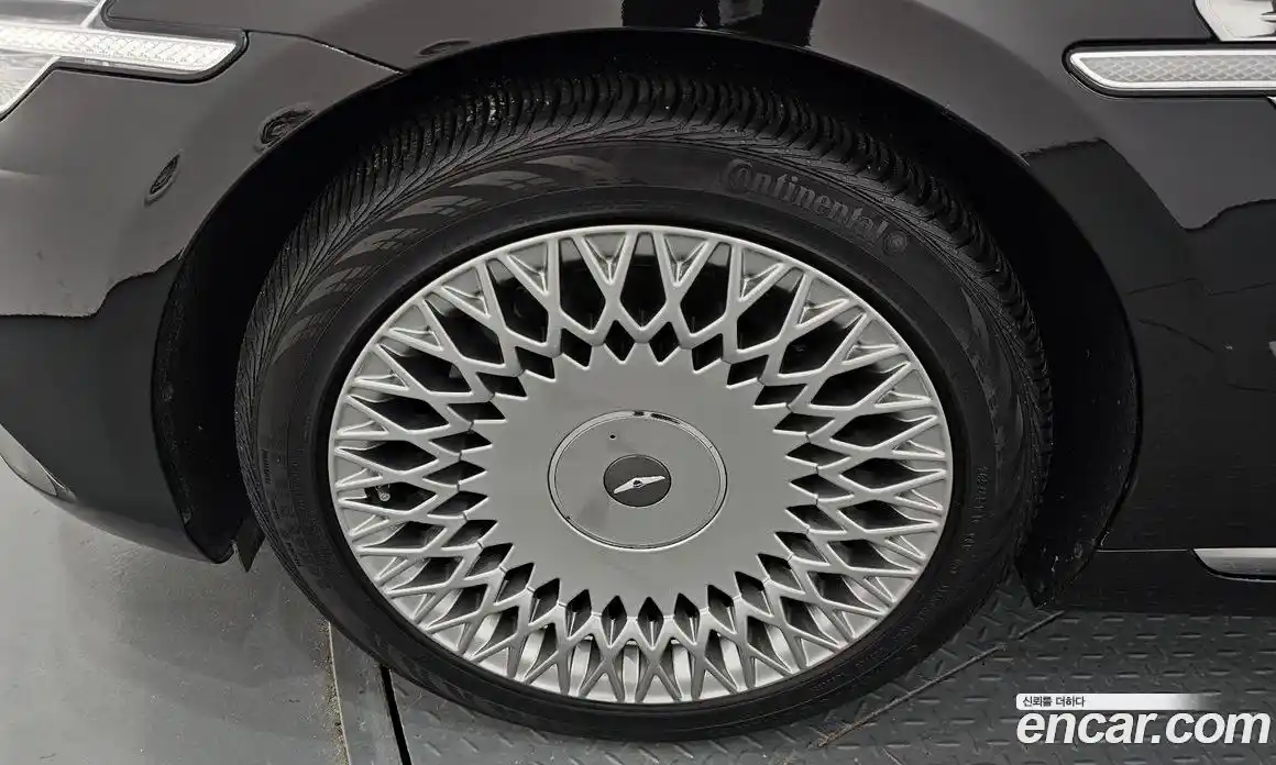 Genesis G90 2019 5.0 Автомат в Москве № 24208, фото 10