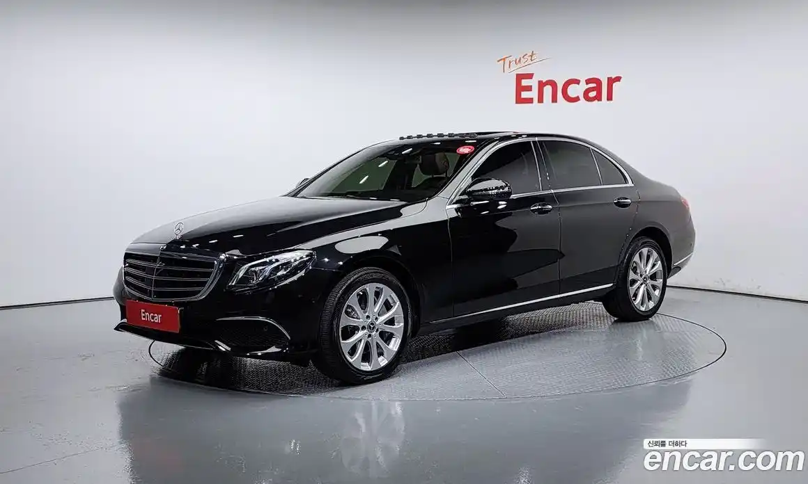 Mercedes-Benz E-Class 2020 2.0 Автомат в Москве № 242365, фото 10