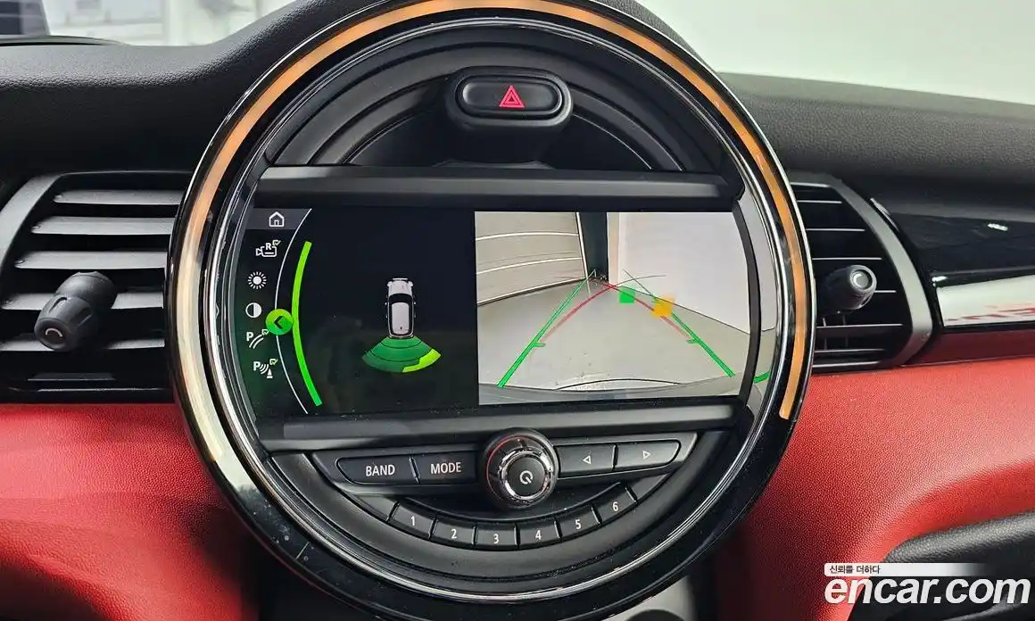 Mini Cooper 2021 2.0 Автомат в Москве № 253150, фото 17