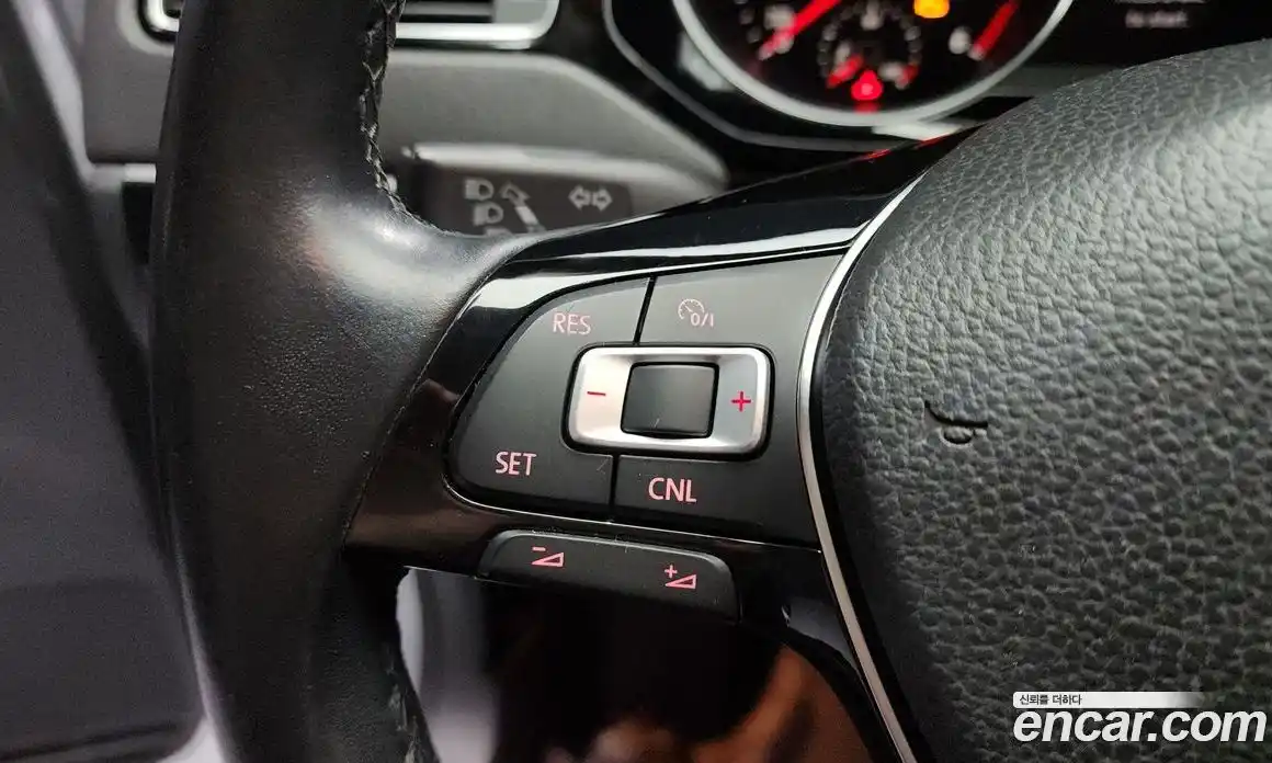 Volkswagen Jetta 2015 2.0 Автомат в Москве № 254732, фото 4