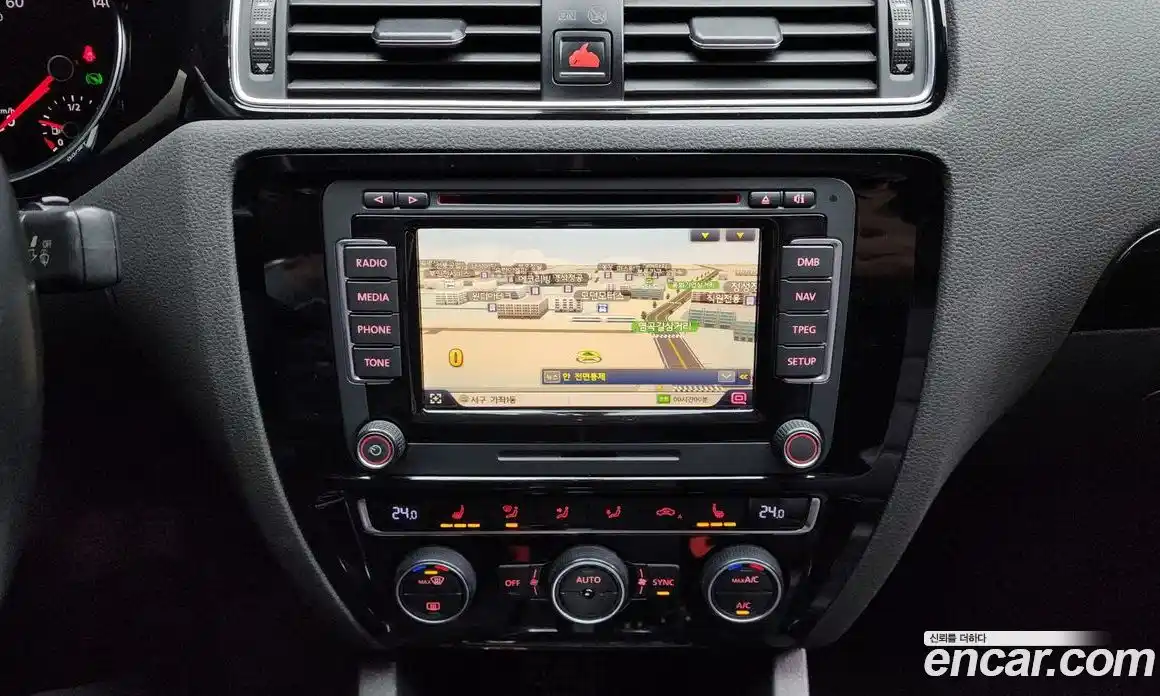 Volkswagen Jetta 2015 2.0 Автомат в Москве № 254732, фото 7