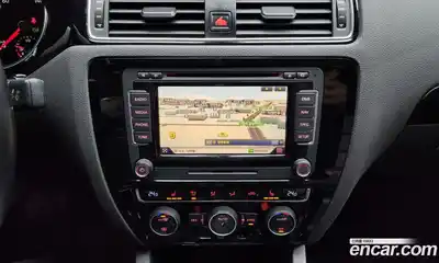 Volkswagen Jetta 2015 2.0 Автомат в Москве № 254732, миниатюра 7