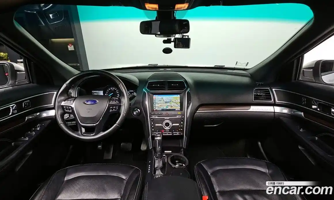 Ford Explorer 2016 2.3 Автомат в Москве № 255578, фото 11