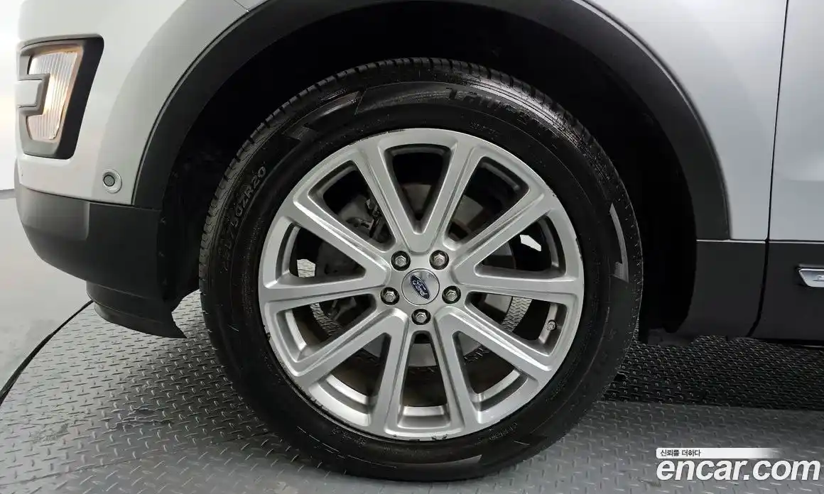 Ford Explorer 2016 2.3 Автомат в Москве № 255578, фото 16