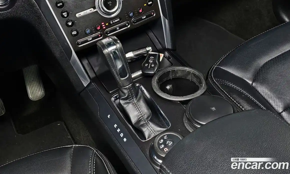 Ford Explorer 2016 2.3 Автомат в Москве № 255578, фото 3