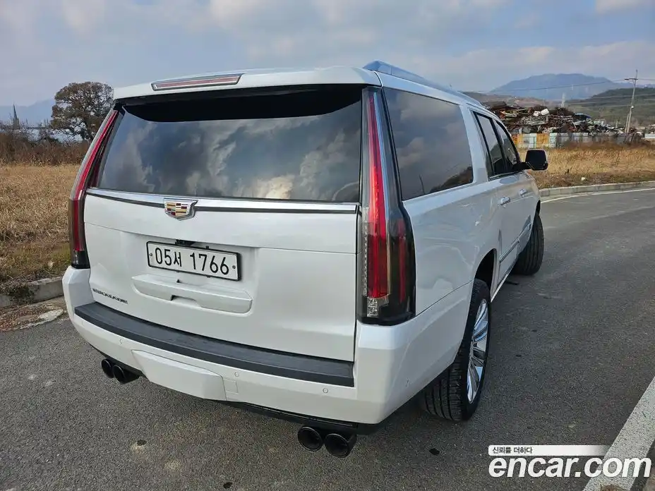 Cadillac Escalade 2018 6.2 Автомат в Москве № 256535, фото 4