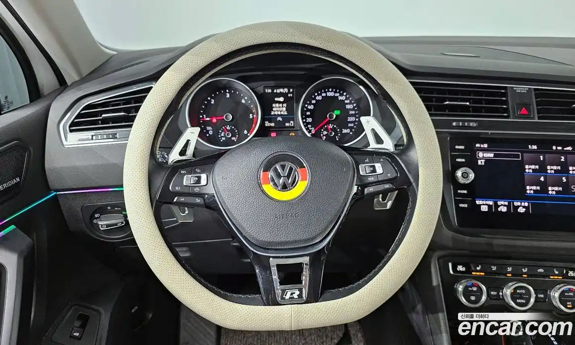 Volkswagen Tiguan 2020 2.0 Автомат в Москве № 276040, фото 13